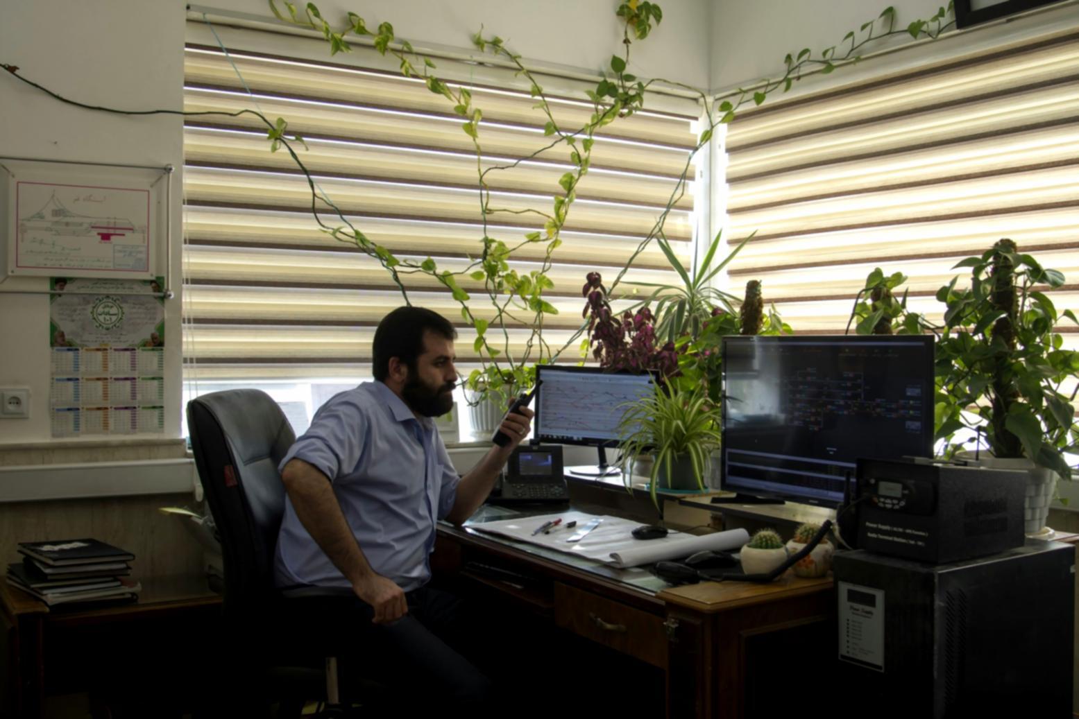 Finanzdaten-Analyse im modernen Büroumfeld